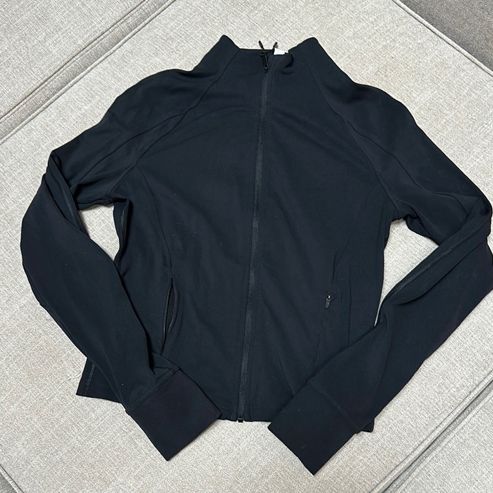 CRZ YOGA Butterluxe Womens Cropped Slim Fit Workout Jacket